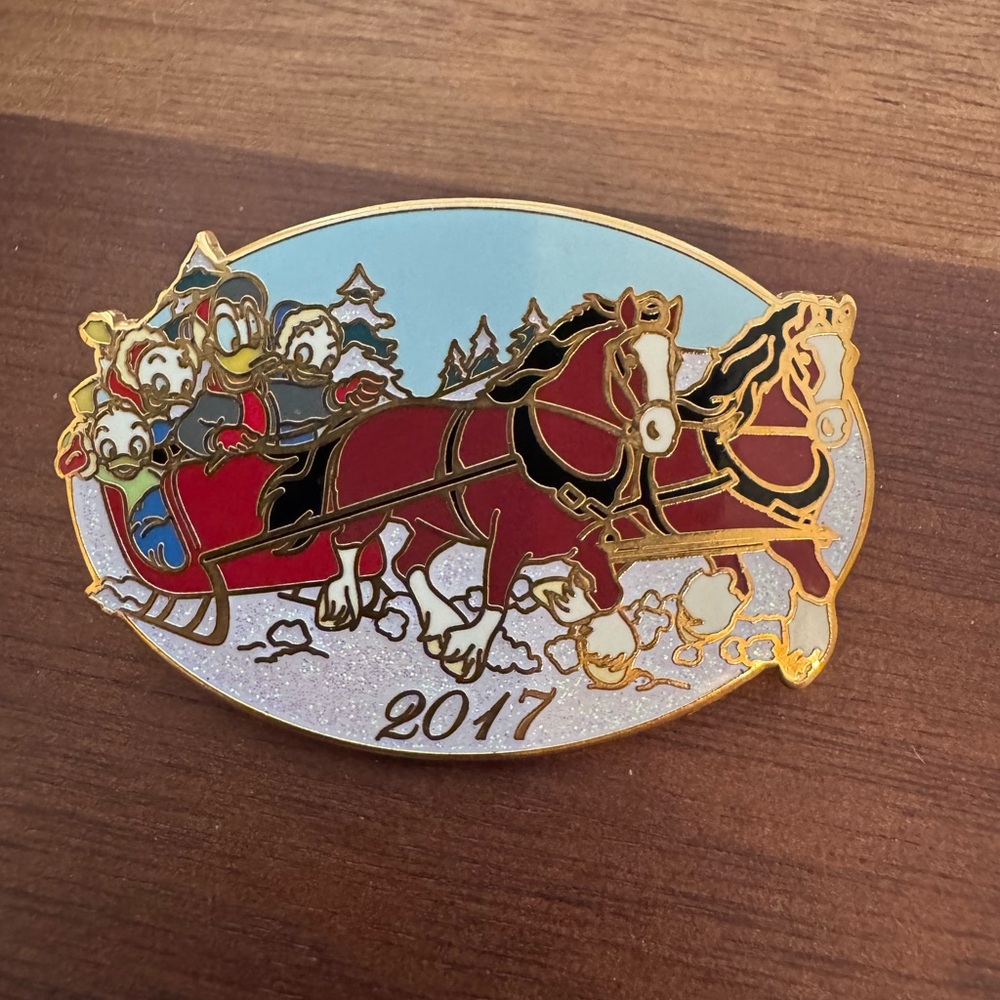 Disney Tri-Circle-D Ranch Holiday Sleigh Ride Pin 2017